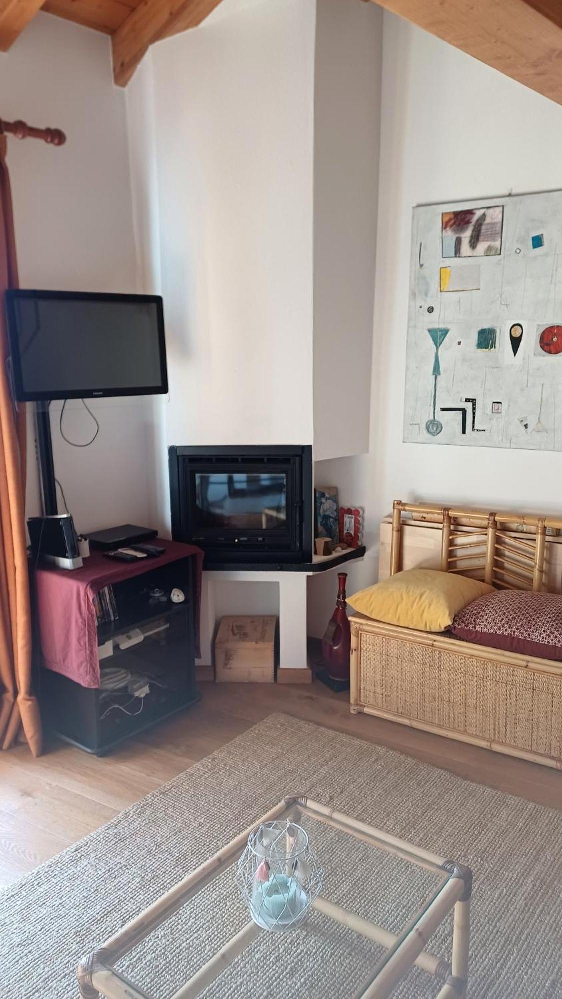 פורלצה Casa Vista Lago E Giardino מראה חיצוני תמונה